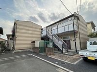 レオパレスエルミタージュ 外観