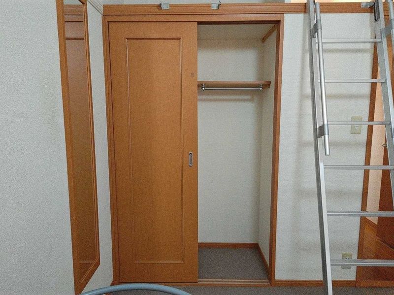 レオパレスＥＳＳＯＲ湯築 収納