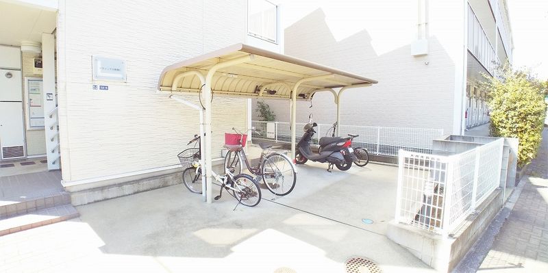 レオパレストウィンクル妙典Ｃ 共用部分