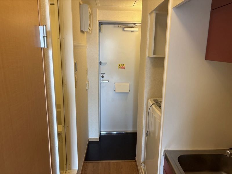 レオパレスサンフラワーＡ 玄関