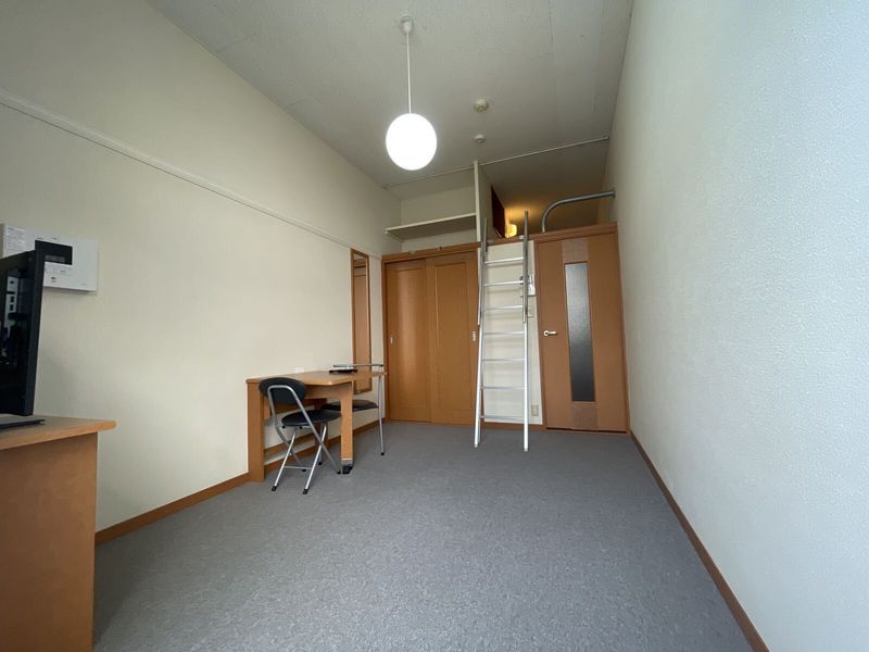 leopalace Nest Nakamozu Living room