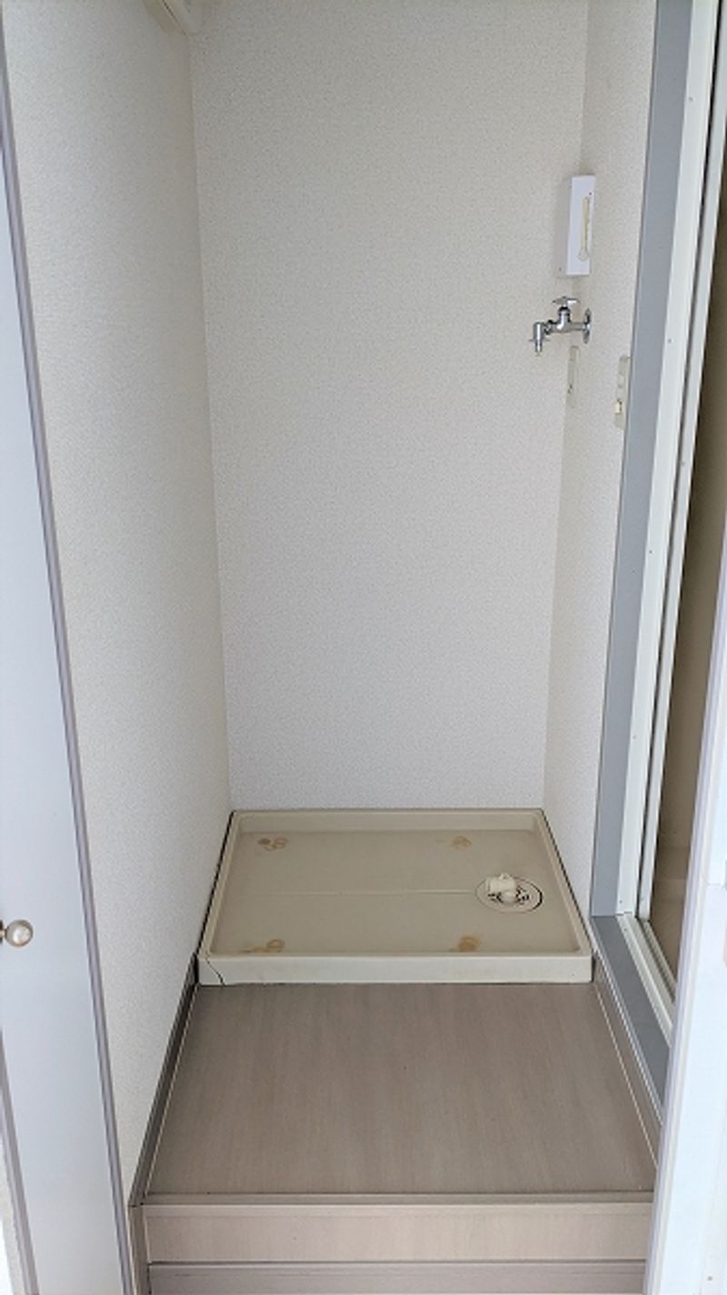レオパレスエスポワール 洗面所
