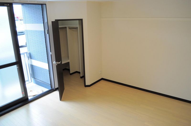 レオネクスト篠山おかのＢ 居間