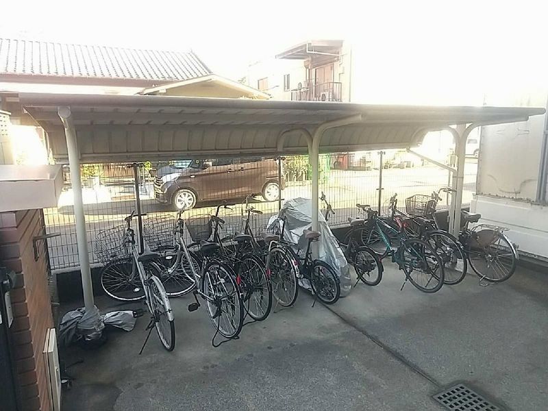 レオパレス所沢航空公園 共用部分