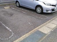 レオパレス上社ＬＡ１ 駐車場