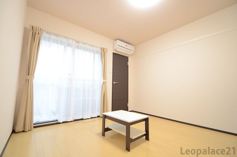 LEONEXT Asahitsuru II Phòng khách