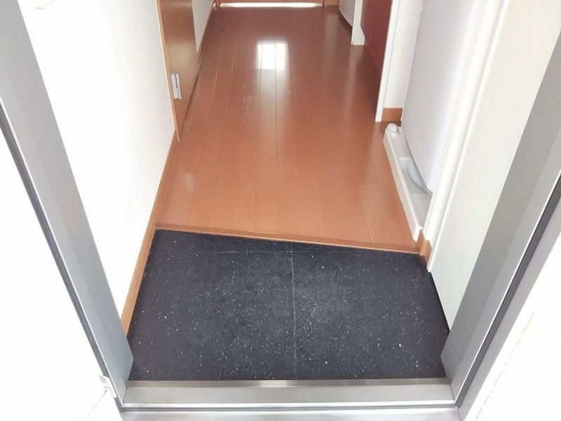 レオパレスＦＵＪＩ 玄関