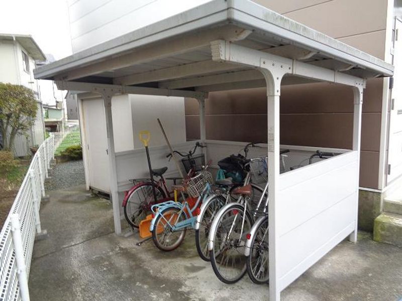 レオパレスさくら０４ 共用部分