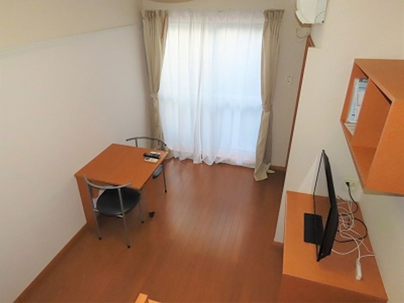 レオパレスアカシヤＢ 居間