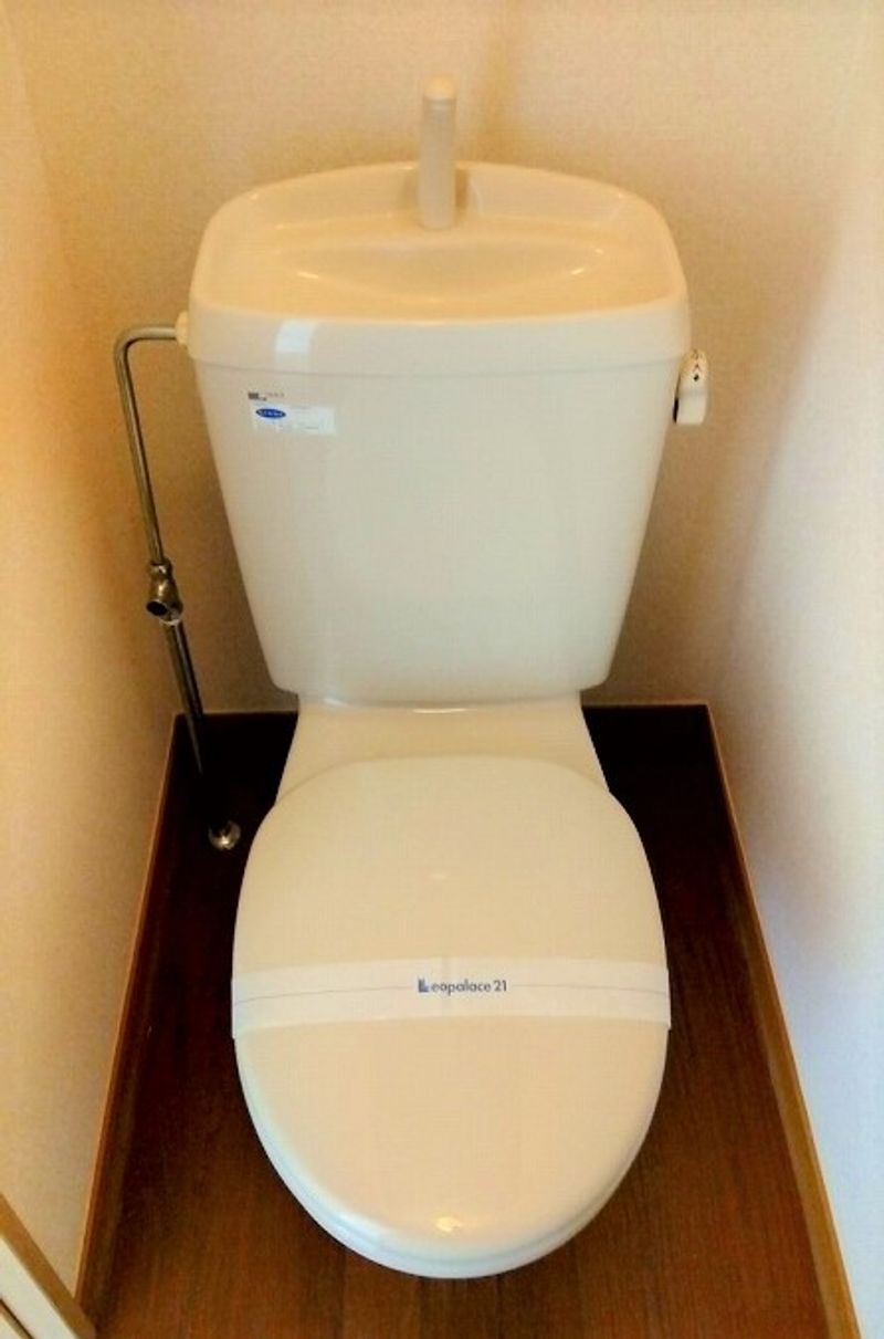 レオパレスシティーＢ トイレ