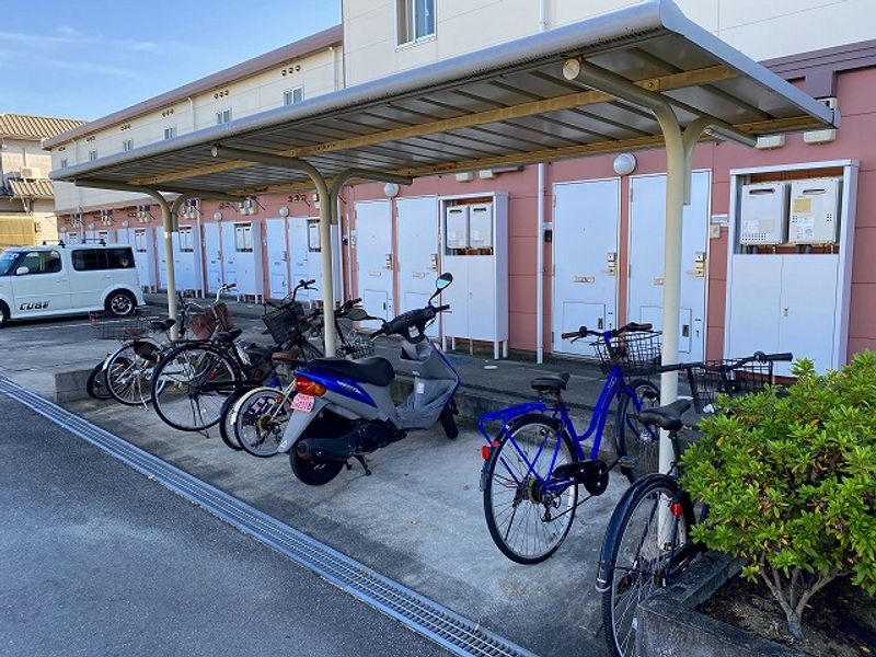 レオパレスエコハウス華園 共用部分