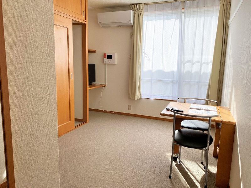 レオパレスｍｉｎｅ 居間