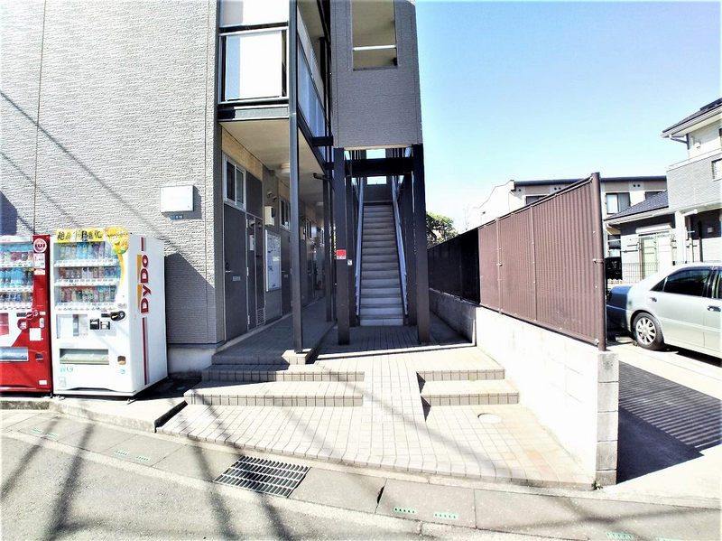 leopalace Crisantemo 入口