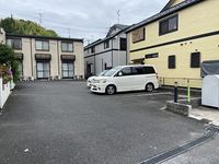 レオパレスメイプル宮島 駐車場