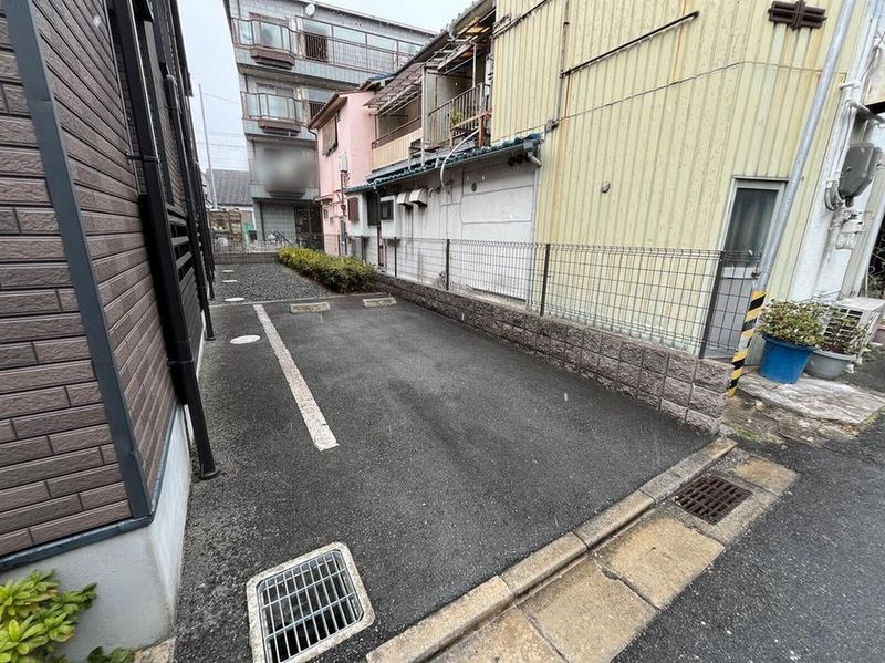 レオネクストＬｏｖｉｎ　Ⅲ 駐車場