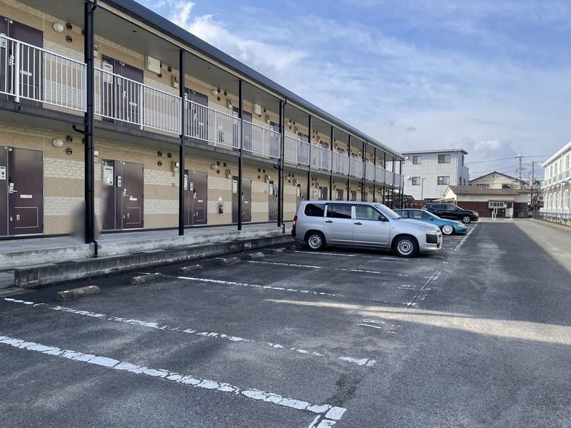 leopalace Beauty Leaf II 停车场