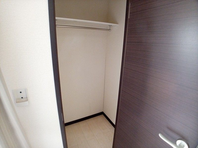 レオネクスト桜 収納