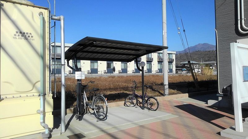 レオパレスプレズント　コマイ 共用部分