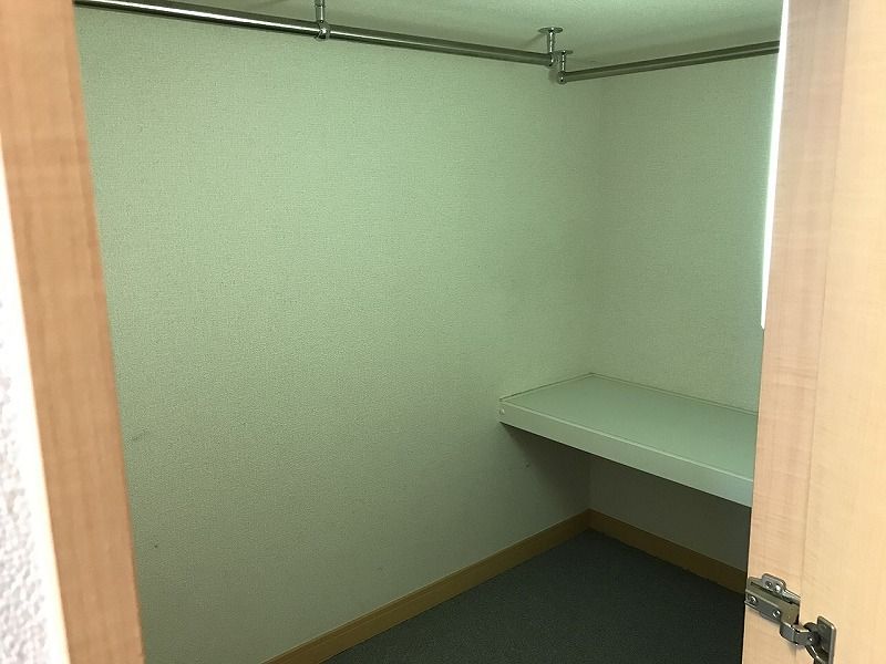 レオパレス東金 収納