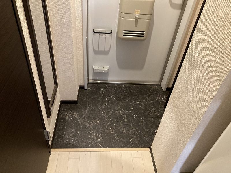クレイノルミエール蕨 玄関