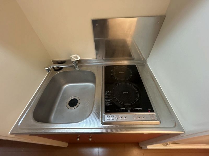 レオパレスグランプラス キッチン