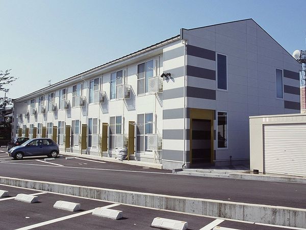 レオパレスセゾン 外観