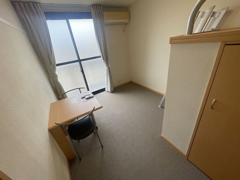 レオパレスＢＡＮＣＨＯＵ 居間