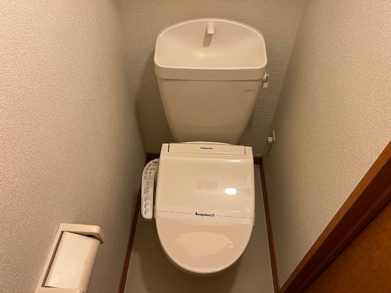 レオパレスにしまち トイレ