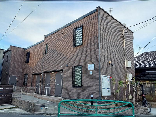 Bên ngoài LEONEXT Lumiere Minami Ogikubo