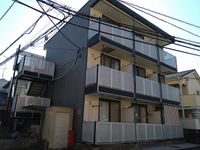 レオパレスマノワール 外観