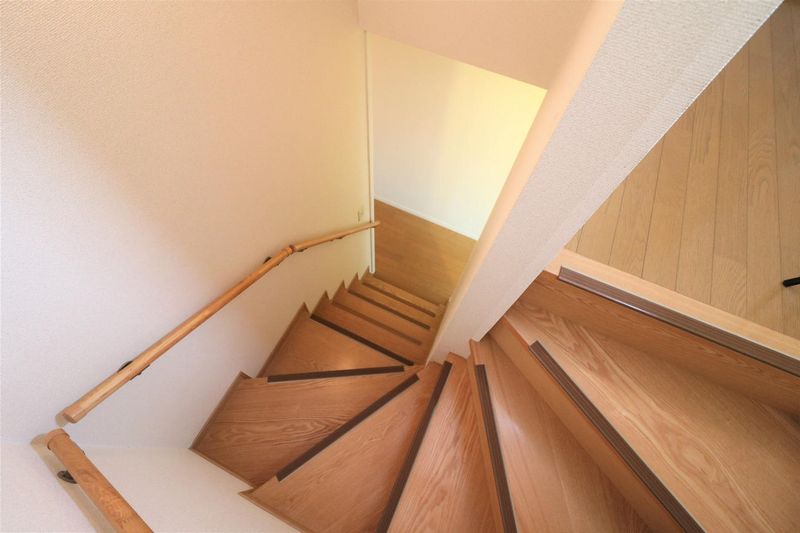 レオパレスヴィラパルク弐番館 共用部分