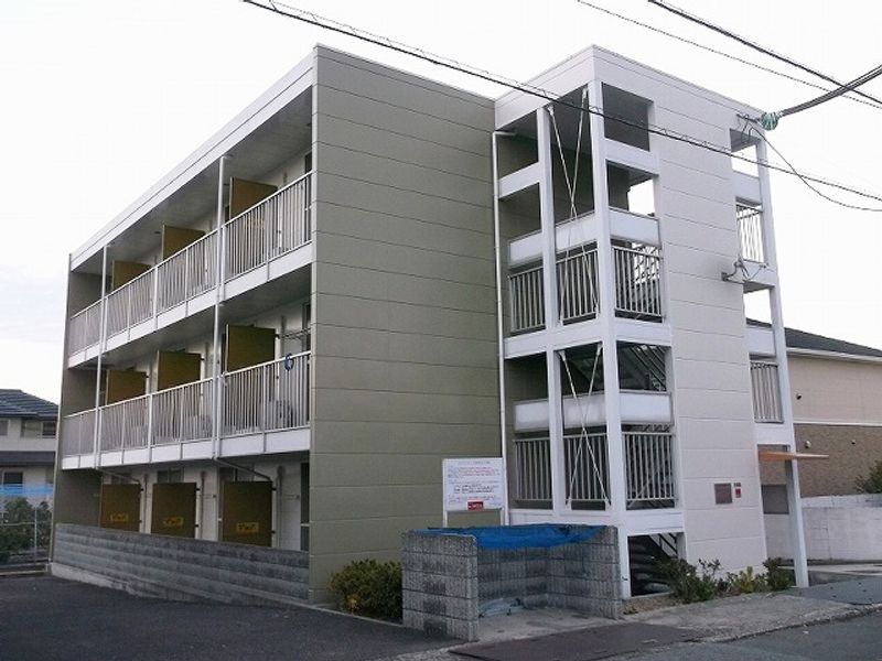 レオパレスグリシーナ バルコニー