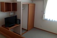 レオパレスフェリーチェ 居間