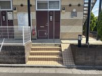 レオパレスアビィロード烏山 エントランス