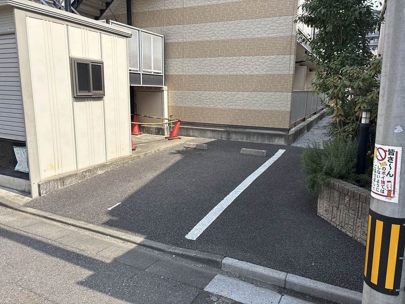 レオパレスＢｌｕｅｔｉｍｅｓ 駐車場