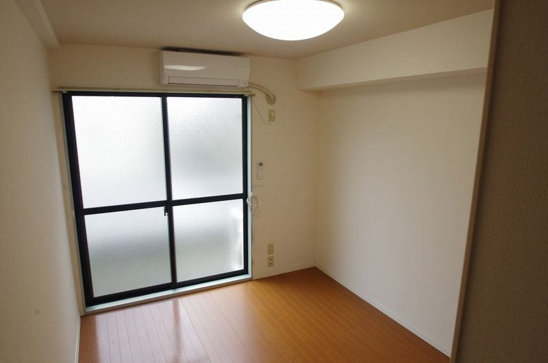 レオパレスレーゼン 居間