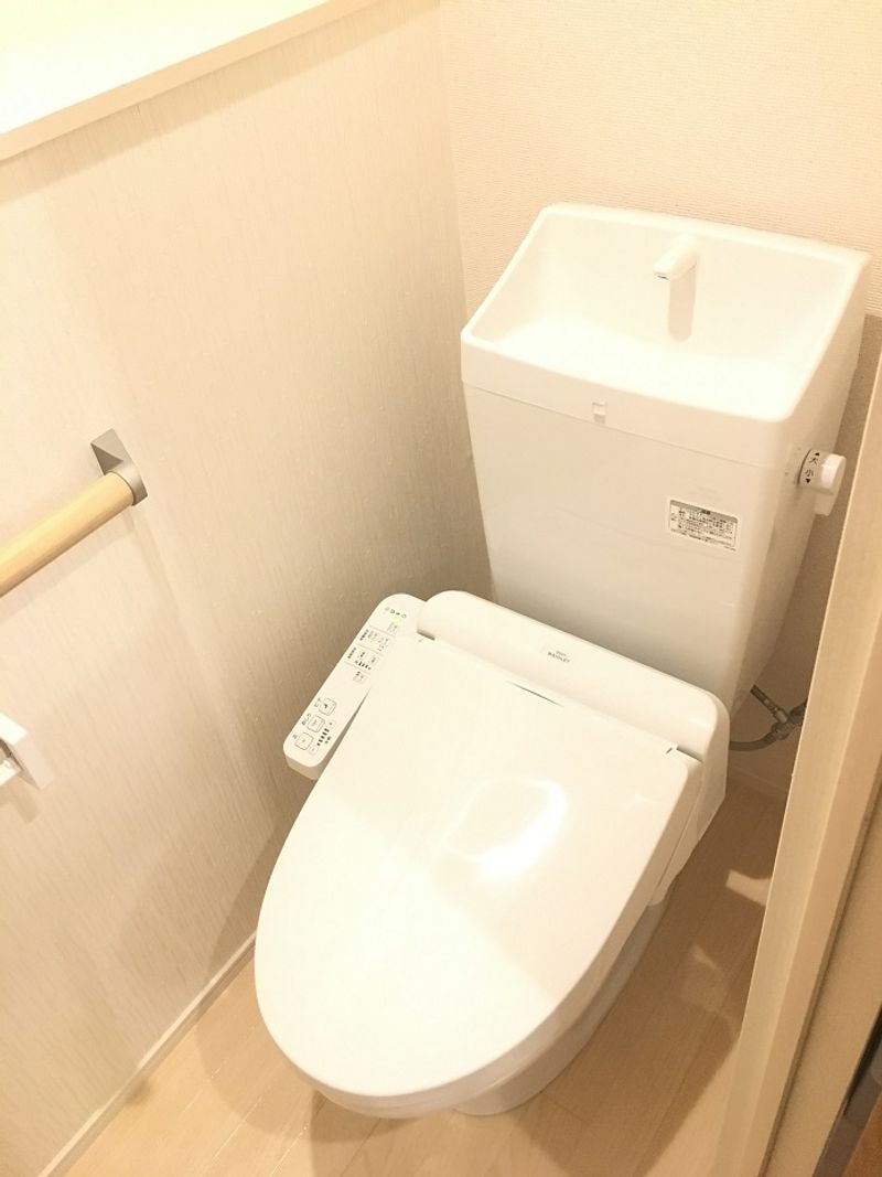 クレイノＴＯＢＡⅦ トイレ