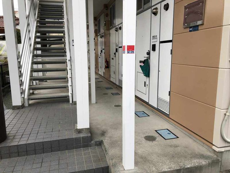 レオパレスメイプル 共用部分