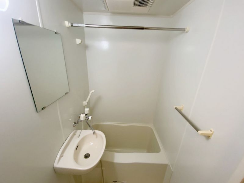 LEONEXT Yutagaoka Phòng tắm