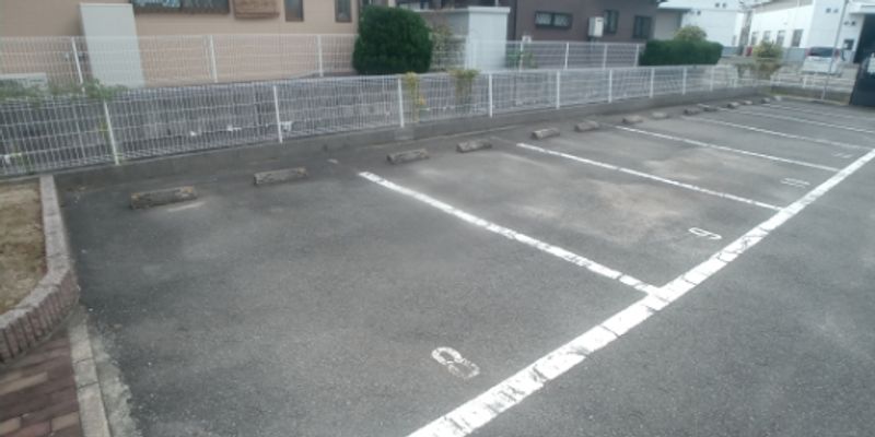 レオパレスＭＡＳＡ−αⅢ’０４ 駐車場