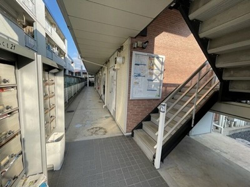 レオパレスセードル エントランス
