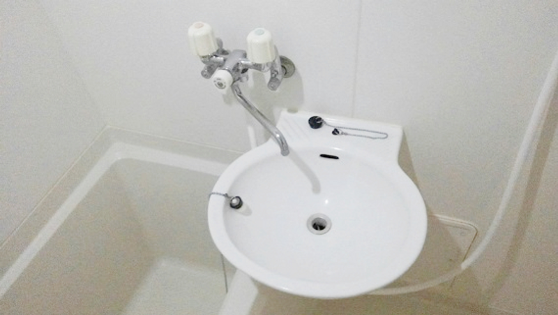 レオパレスハマダテ 洗面所