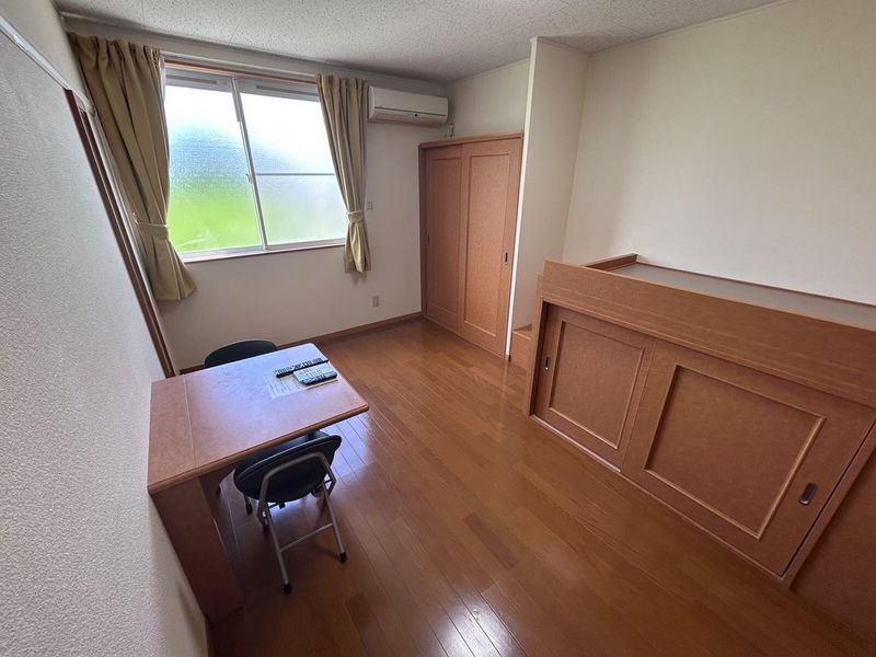 レオパレスＶｉｎｇｈｔＳｉｘ 居間