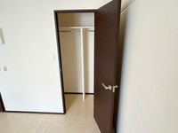レオネクストカサ　フェリス 収納
