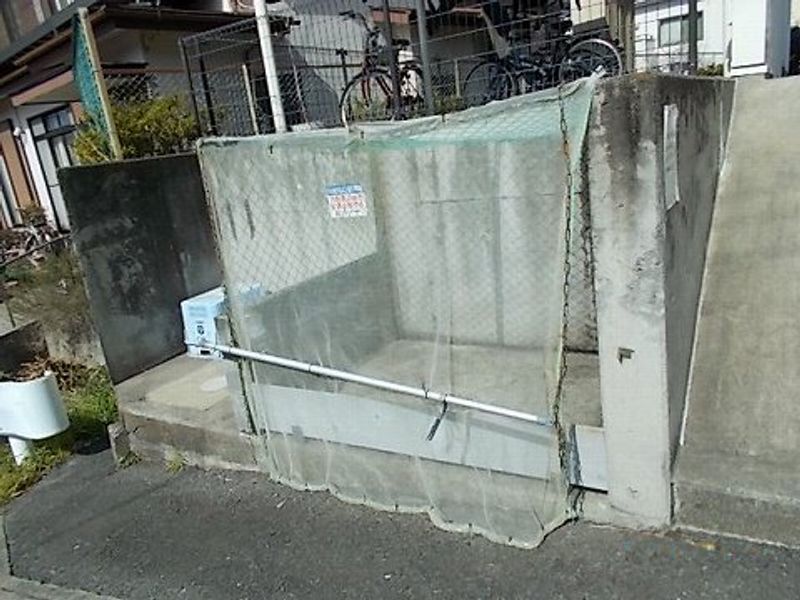 レオパレスモア 共用部分