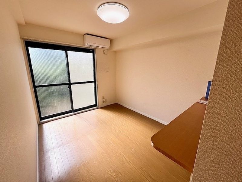 レオパレスヴィレッジ 居間