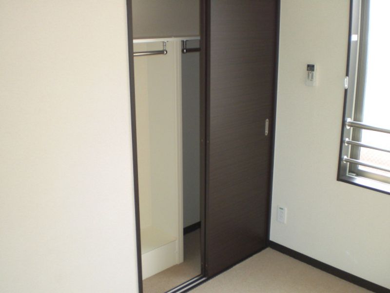レオネクスト春日ヶ丘荘 収納