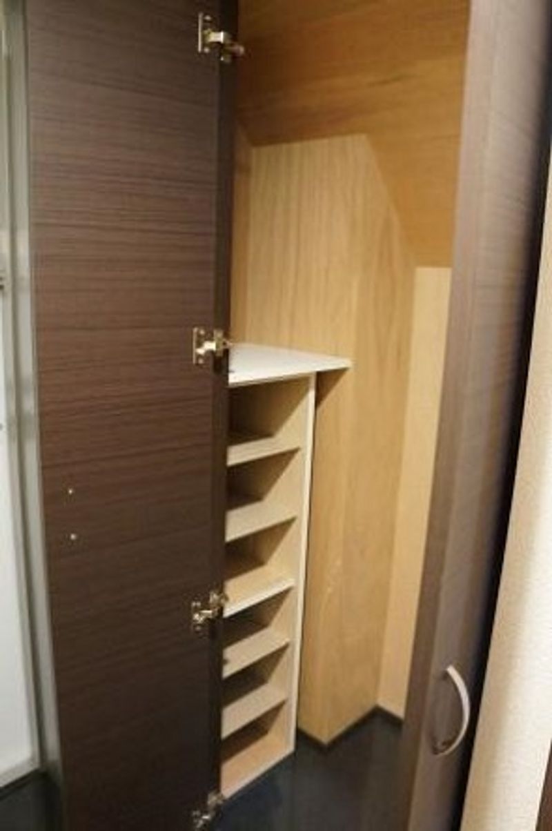 レオネクストルネッタ 収納
