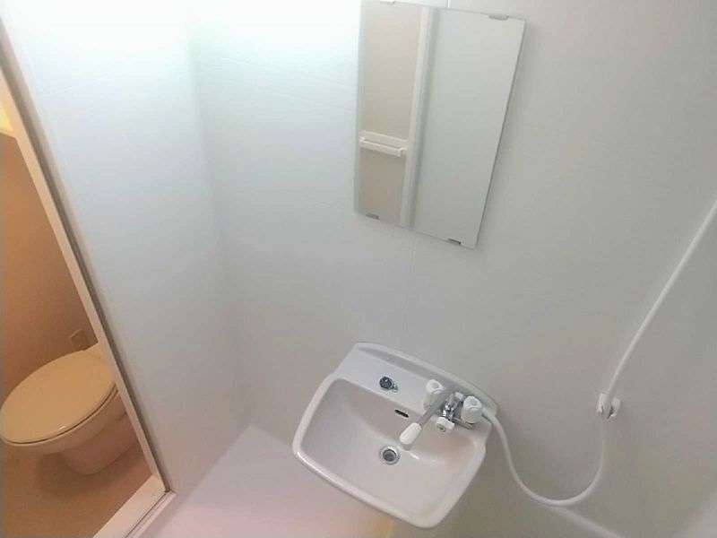 レオパレスフィオラ 洗面台