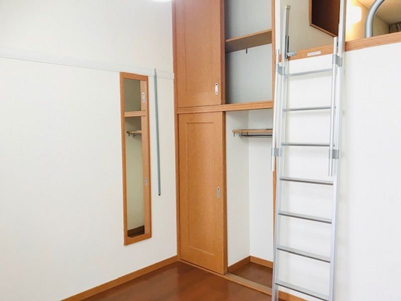 レオパレス青柳 収納